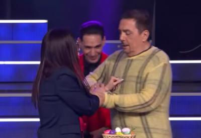 Ceca napravila potpuni haos u studiju, Keba pokušavao da je smiri: "Beži od mene"