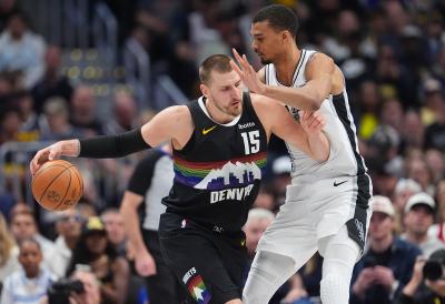 JOKIĆ NADIGRAO KONKURENTA ZA MVP: Nikola brojao do 39 i u produžecima srušio San Antonio