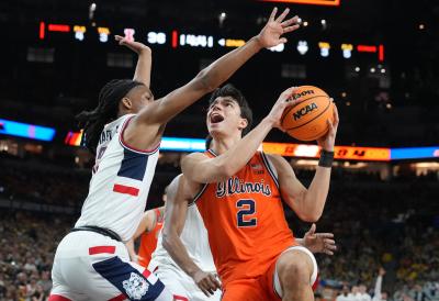 KRAJ BALKANSKOG SNA: Ilinoj zaustavljen u polufinalu Martovskog ludila - Dinastija Dena Hurlija nastavlja da gazi