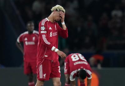 LOŠE VESTI: Ekitike pokidao ahilovu tetivu - propušta Mundijal