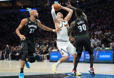 Zaustavio je Jokića kao nikad niko, pa poručio: UŽIVAM