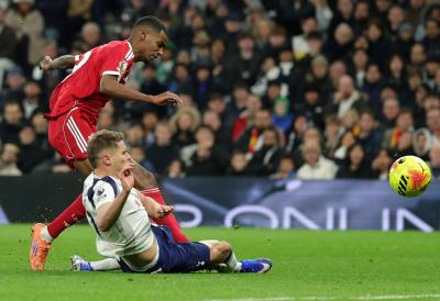 POJAČANJE ZA LIVERPUL: Vraća se Aleksander Isak