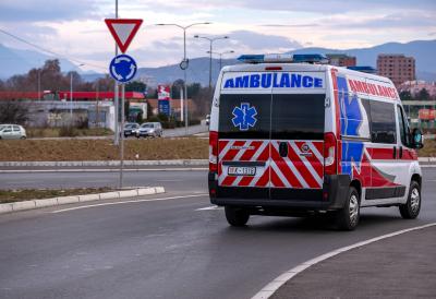 Teška noć u Beogradu: Trudnica povređena na Slaviji, mladić (23) iz Loznice hitno na VMA nakon pada sa sedam metara