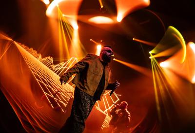 Buba Corelli IZNENADIO FANOVE! U jeku GOAT Tour-a, nakon 5 godina reper izdao solo projekat – "TOPOVSKA" odmah zatresla vrhove trending lista