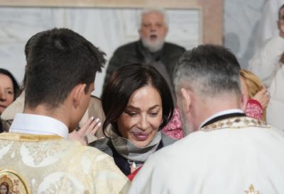 Ceca na ponoćnoj liturgiji - emotivni susret u Hramu Svetog Save raznežio prisutne