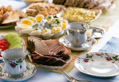 NE BACAJTE KUVANA JAJA POSLE USKRSA: Najzdraviji doručak od ostataka koji svi pretražuju – brz, jeftin i gotov za 10 minuta, a čuva energiju i topi kilograme