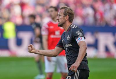 PROTIV BAJERNA NIŠTA NE POMAŽE: Majncu ni tri gola prednosti na poluvremenu nije bilo dovoljno