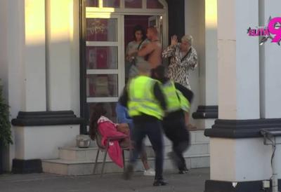 Haos u Beloj kući: Mina nasrnula na Uroša, obezbeđenje doletelo kao furija