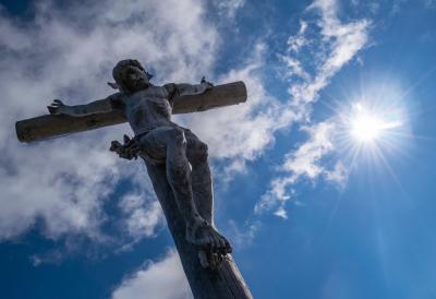 Izraelski vojnik uništavao kip Isusa Hrista: ''Najoštrije osuđujem taj čin'', Netanjahu najavio krivičnu istragu i ''stroge disciplinske mere protiv počinioca''