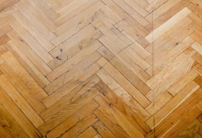 Majstori će vas mrzeti, ali PARKET ĆE BLISTATI: Trik od 50 dinara koji briše ogrebotine kao gumicom - Vaš pod će izgledati kao nov bez hoblovanja