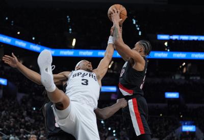 NAGRADA PONOVO OTIŠLA U TEKSAS: Keldon Džonson najbolji šesti igrač NBA lige