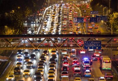 Ceo svet diže cene goriva: Kinezi istovremeno rade nešto skroz suprotno, evo koliko se tamo plaća benzin i dizel