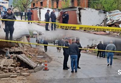 Otimačina na Kosovu i Metohiji u toku: Kurtijevi specijalci upali u zoru i sravnili sve, bageri pod policijskom pratnjom od jutros ruše objekte čiji su vlasnici Srbi