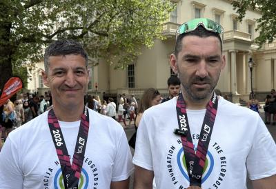 PODVIG: Milan Petrović, slepi trkač iz Srbije, završio maraton u Londonu