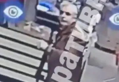 Raste broj stradalih u stravičnom napadu u Kijevu: Najmanje šestoro mrtvih, među povređenima i dečak od 12 godina - napadač otvorio vatru na prolaznike pa usledio horor, oglasio se Zelenski