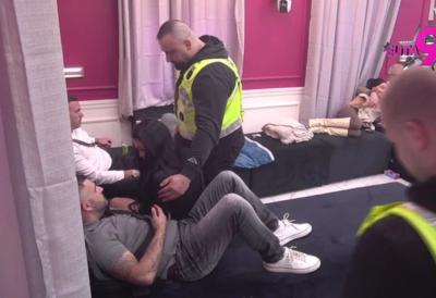 Hitno uletelo obezbeđenje: Asmin doživeo pomračenje, prekipela mu Majina ljubomora