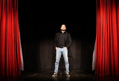 Petar Strugar se vratio u Beograd i najavljuje nešto slatko