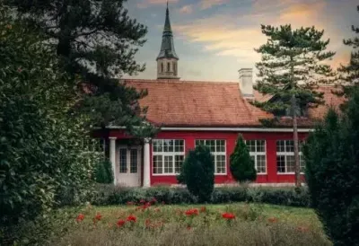 JEFTINO prvomajsko putovanje! Vratite se u doba princeza i prinčeva, posetite MISTERIOZNI zamak u VOJVODINI u kom je ručalo PLEMSTVO EVROPE