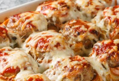 Hrskavo, sočno i neodoljivo: Napravite korpice od tosta punjene mesom koje su zapalile internet