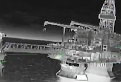 (VIDEO) Ukrajinske snage napale ruske naftne platforme u Kaspijskom moru: Pakao tik pred vaskršnje primirje, napad izvršen 1000 kilometara od prve linije fronta