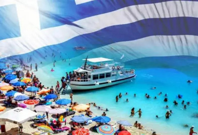 Nova letnja opasnost u Grčkoj: Turisti upozoravaju na "žareće" meduze čiji ubodi izazivaju jake bolove - svi koji putuju na more treba da obrate pažnju na ovo