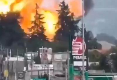 (VIDEO) Hitna evakuacija stanovništva zbog zastrašujuća eksplozije! Cisterna gasa planula i izazvala vatrenu loptu, ceo region ugrožen