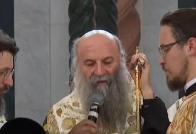 Svi pričaju o ovom trenutku: Patrijarh skinuo kapu, a razlog je mnoge iznenadio