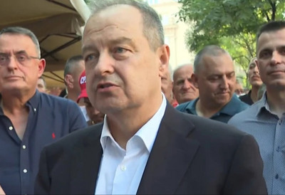 "Važno je da se pokaže jedinstvo" Dačić stigao na skup "Odazvali smo se pozivu predsednika Srbije"