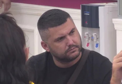 Na pomen njenog imena Asmin se zaledio: Ni Maja, ni Aneli, ni Stanija - O nju se najviše ogrešio, savest mu neće oprati ništa