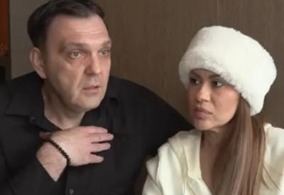 Kasper slagao da je posetio Minu!? Oglasili se sa klinike: "Dok je pacijent na intenzivnoj, niko osim doktora ne može da..."