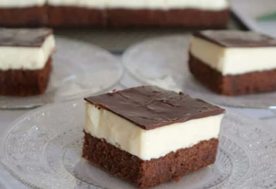 Kad napolju upeče, ovo je jedini spas: Najkremastije ledene kocke na svetu - ovako ih prave iskusne domaćice da budu lagane i osvežavajuće