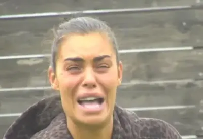 Mina Vrbaški pobegla iz "Elite": Nakon haosa sa Viktorom donela odluku koju niko nije očekivao - isplivao snimak njenog bega (VIDEO)