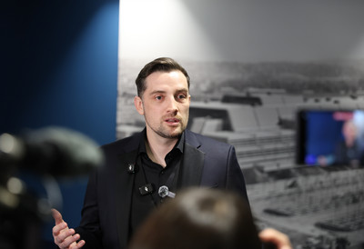 Ostvarenje sna: Mirzi Selimoviću je on ispunio želju - "Učenik je stigao učitelja"