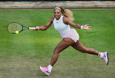 Serena Vilijams igra na Vimldonu