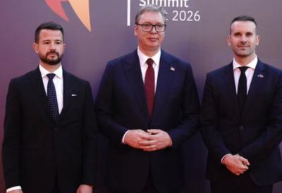 SA DOMAĆINIMA OVOGODIŠNJEG SAMITA EU - ZAPADNI BALKAN U TIVTU: Predsednik Vučić objavio sliku sa Jakovom Milatovićem i Milojkom Spajićem