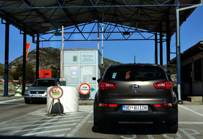 Pre nego što krenete na more, proverite ovo: Jedan papir može da vam napravi problem na granici, kazne u Crnoj Gori idu i do 2.000 evra