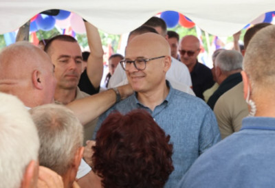 (FOTO) IZBORI IMAJU SUDBONOSNI ZNAČAJ Vučević iz sela Ribare poručio: Srbija je iznad svih nas i zato moramo da se ujedinimo