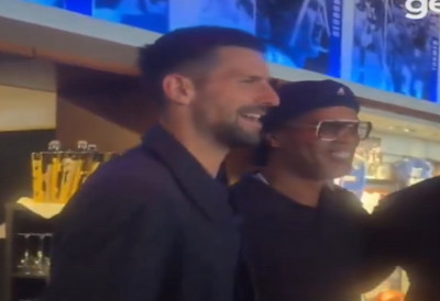 OVO SE NE MOŽE VIDETI U PRENOSU: Đoković i Ronaldinjo ukrali šou tokom finala Mundijala (VIDEO)