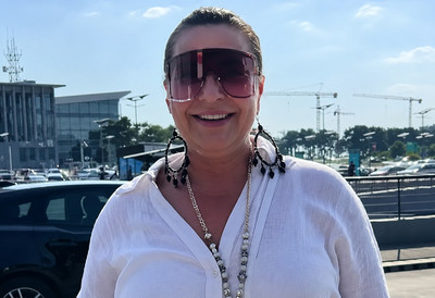 Ovako danas izgleda Stoja u bikiniju: Držala brutalnu dijetu, a zbog linije u šestoj deceniji zadala svima domaći, jedan detalj je posebno svima upao u oči (FOTO)