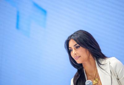 Kim Kardašijan i njena majka traže milione zbog čuvenog snimka za odrasle koji je isplivao u javnost