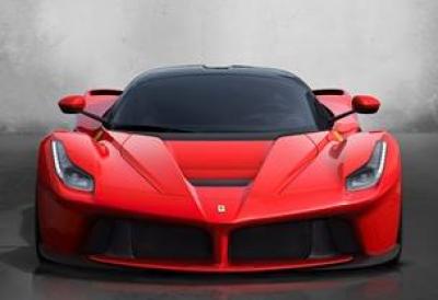 KUPILI FERARI ZA SMEŠNIH 28.000 evra: Kada su podigli haubu, usledio je šok života