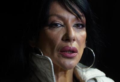 "Znao je da mi orošava i telo i duh" Bila je fantazija muškaraca devedesetih, a ovaj moćni političar joj je pomrsio planove