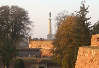 Šokantno otkriće na Kalemegdanu: Radnici "Zelenila" ispod Pobednika slučajno pronašli misterioznu prostoriju, arheolozi i istraživači u neverici