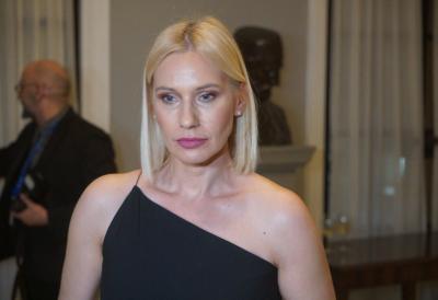 Voditeljka "Slagalice" na dan Vaskrsa donela odluku - Marija Veljković sa porodicom javnosti saopštila ove informacije