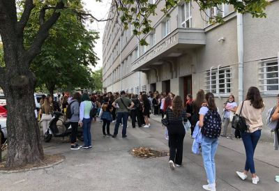 Ministarstvo prosvete razmatra novu odluku: Da li će prag za upis u srednje škole biti viši?