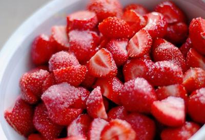 Upozorenje za potrošače: Pesticidi u jagodama - hitno povlačenje iz prodavnica