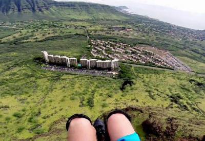 Devojka (20) sanjala avanturu, završila u smrtonosnom padu paraglajdera - Ona i pilot poginuli pred očima dečka i svedoka