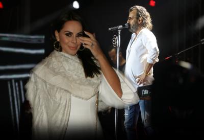 U jeku drame oko Ace Lukasa, oglasila se njegova bivša: Sonja Vuksanović spakovala kofere i napustila Srbiju, izgleda nikad bolje