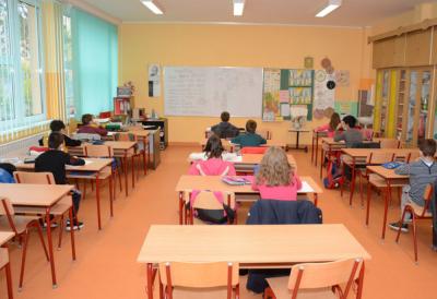 Učenica zapalila učionicu i  čekićem napala đake: Povređeno petoro dece i jedan nastavnik