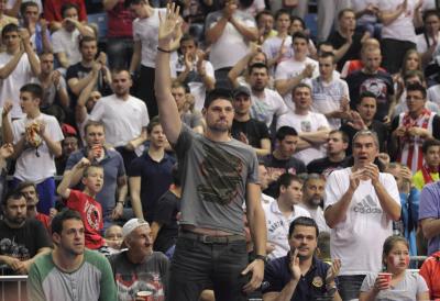 Mreže eksplodirale zbog Nikole Vučevića i poruke crveno-belima: "Žao mi je navijača koji će ovog kretena gledati još tri sezone"